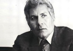 يوسف إدريس بقصر ثقافة المنصورة