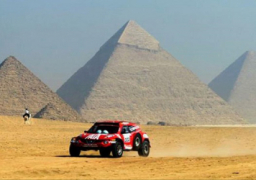 وزير التعليم العالى يفتتح اليوم حفل “رالى السيارات الكهربائية محلية الصنع”