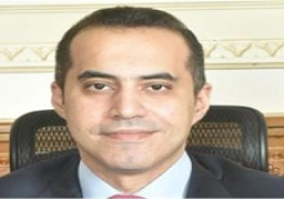 رئيس النواب يوجه الشكر للأمانة العامة للمجلس لتنظيم الجلسة الافتتاحية