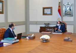 الرئيس السيسي يعقد اجتماعا مع رئيس المخابرات العامة