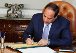 3 قرارات جمهورية بإصدار ميداليات تذكارية لليوبيل الذهبي للمدرعات والصاعقة واليوبيل الماسي لهيئة الامداد والتموين