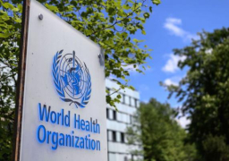 الصحة العالمية : انخفاض عدد الإصابات بكورونا بنسبة 11% والوفيات بنسبة 20%