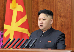 كيم جونج-اون يتعهّد تعزيز قدرات بلاده العسكرية