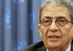 عمرو موسى يصاب بفيروس كورونا ويخضع للحجر المنزلي