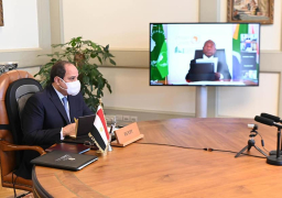 بالصور .. السيسى يؤكد أهمية تعزيز الجهود القارية المشتركة لمكافحة تداعيات كورونا على اقتصاديات وصحة وأمن الشعوب الأفريقية