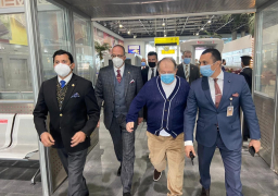 وزير الرياضة يستقبل رئيس الاتحاد الدولي للرماية بمطار القاهرة