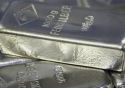 الفضة تنتعش على الرغم من توقف تداولات محمولة للأفراد