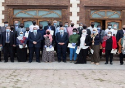 وزيرالري يوزع شهادات تخرج على المتدربين الأفارقة بدورة”أحواض الأنهار”