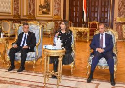 في إطار التعاون بين “الهجرة” وتنسيقية شباب الأحزاب..تنظيم زيارة لشباب الدارسين بالخارج إلى مجلسي النواب والشيوخ.