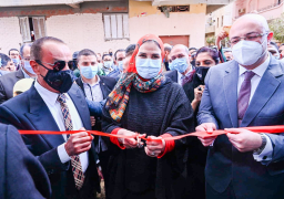 القباج تفتتح “دار الأيدى الأمينة” بمجمع المستقبل ببني سويف