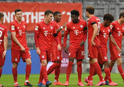 كلاسيكو ألماني وقمة إفريقية.. مواعيد مباريات اليوم والقنوات الناقلة