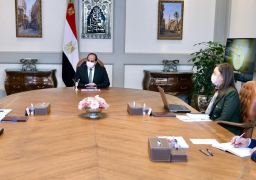 الرئيس السيسي يستعراض التوجهات العامة لخطة التنمية المستدامة للعام المالي 2021/2022″.