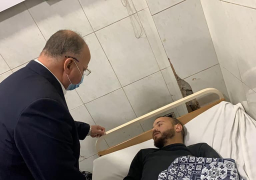 بالصور والفيديو : محافظ القاهرة يطمئن على المصابين الناجين من حادث إنهيار عقار حي السلام ويوجه بتقديم الرعاية اللازمة لهم