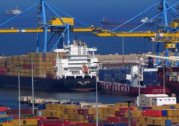 تداول 8200 طن بضائع عامة بموانيء البحر الأحمر