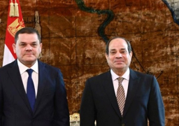 الرئيس السيسي يجري إتصالا هاتفيا مع رئيس الحكومة الليبية الجديدة السيد الدبيبة ويؤكد دعم مصر الكامل ، والاستعداد لتقديم خبراتها في المجالات التي من شأنها تحقيق الاستقرار