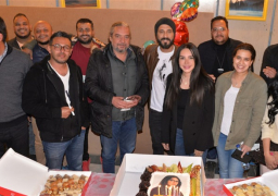 احتفل فريق عمل كوفيد 25 بعيد ميلاد المؤلفة إنجي علاء