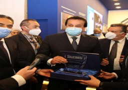 وزير التعليم العالي يتفقد معرض إيديوجيت 2021