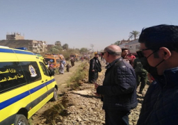 محافظ سوهاج يوجه بتوفير أقصى درجات الرعاية في إسعاف المصابين جراء حادث تصادم قطارين بطهطا