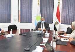 بالصور.. رئيس “القابضة للمياه” يبحث مع شركة إماراتية سبل التعاون فى مجال تحلية مياه البحر