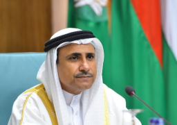 البرلمان العربي يدين استهداف ميليشيا الحوثي مطار أبها الدولي بالسعودية