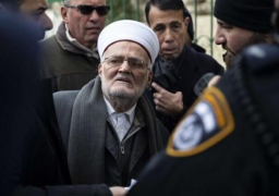 قوات الاحتلال الإسرائيلي تعتقل خطيب المسجد الأقصى