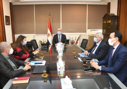 وزير الإسكان يتابع الموقف التنفيذى لمشروع “التنمية الحضرية المتكاملة: حيِّنا” بمحافظتى قنا ودمياط