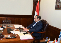 وزير البترول : بتروجت ملتزمة ببرامج تنفيذ المشروعات رغم جائحة كورونا