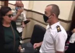 براءة سيدة المحكمة من الاعتداء علي ضابط شرطة