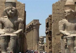 سفير اليابان بالقاهرة يزور المناطق الأثرية والسياحية بالأقصر