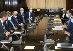 بحث التعاون بين مصر وبلجيكا في مجال الهيدروجين الأخضر