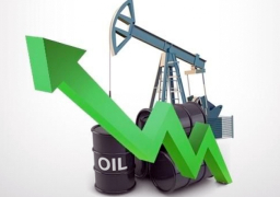 أسعار النفط تصعد بدعم من بيانات صينية قوية