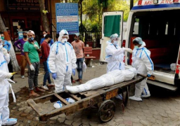 الهند تسجل مستوى قياسيا جديدا بالمعدل اليومي لوفيات كورونا