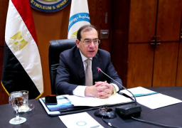 الملا : مليار دولار استثمارات لحقول بترول خالدة وقارون بالصحراء الغربية