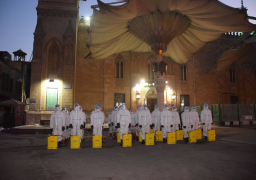 القوات المسلحة تقوم بأعمال التطهير والتعقيم لعدد من المساجد الكبرى