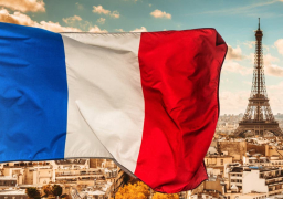 فرنسا تعتقل سبعة أعضاء سابقين في الألوية الحمراء بطلب من إيطاليا