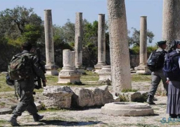 مستوطنون يقتحمون المنطقة الأثرية فى سبسطية بنابلس وسط حماية قوات الاحتلال