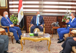 اللواء محمود شعراوى يؤكد أهمية الدور الذى تقوم به المؤسسات الصحفية القومية فى زيادة التنوير والتوعية وتشكيل الفكر والوعي الصحيح وغرس الإنتماء لدى المواطنين