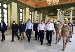 صور .. رئيس الوزراء يتفقد أعمال ترميم قصر محمد علي باشا بشبرا