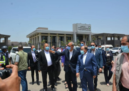 شعراوي يؤكد حرص الحكومة علي تحسين كافة الخدمات المقدمة للمستثمرين