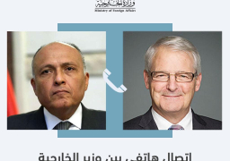 شكري يبحث مع نظيره الكندي التطورات على الساحة الفلسطينية