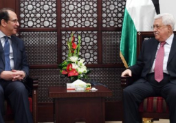 الرئيس السيسي يوجه رسالة لـ”أبو مازن” تؤكد دعم مصر الكامل للشعب الفلسطينى