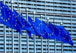 الاتحاد الأوروبي يستدعي سفير بيلاروسيا للاحتجاج على حادث “راين آير”