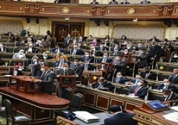 “سياحة النواب” تطالب بسرعة الانتهاء من تطعيم العاملين بقطاع السياحة