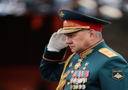 إبداعات وزير الدفاع الروسي الفنية تباع في مزاد خيري بـ40 مليون روبل