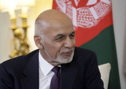 رئيس أفغانستان يدعو طالبان لاستغلال فرصة السلام