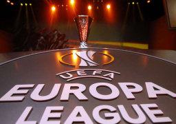 تاريخ اليونايتد يصطدم بطموح أول لقب قاري لفياريال في نهائي الدوري الأوروبي