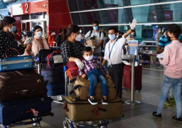 تنزانيا تنضم إلى دول أخرى تعلق الرحلات من الهند بسبب كورونا