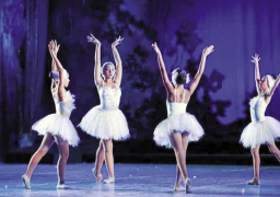 مواهب الأوبرا تعرض مقتطفات من الباليه العالمى