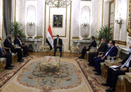 بالصور.. رئيس الوزراء يلتقي وزير الاتصالات السوداني