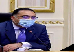 رئيس الوزراء يستعرض تقريرا من وزيرة الصحة عن تأمين الامتحانات
